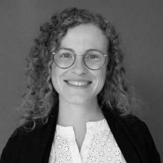 Dr. Verena Platzgummer