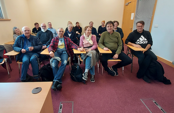 Figure 1 – Dr Mike Hynes with the Further Education Students from Germany and German-Speaking Region