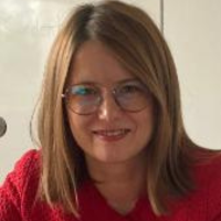 Dr Nazife Kosukoğlu