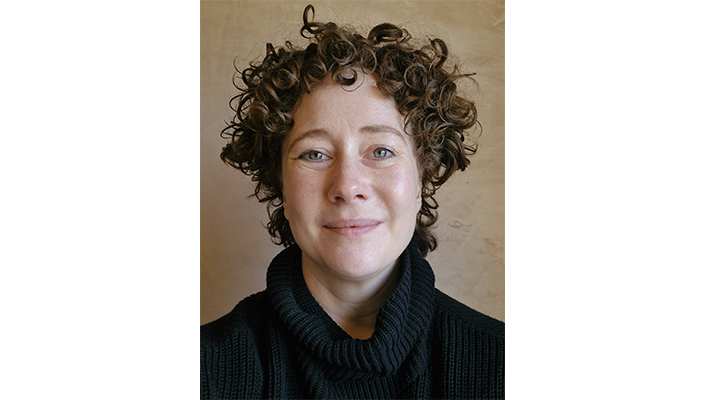 Dr Emily Jones