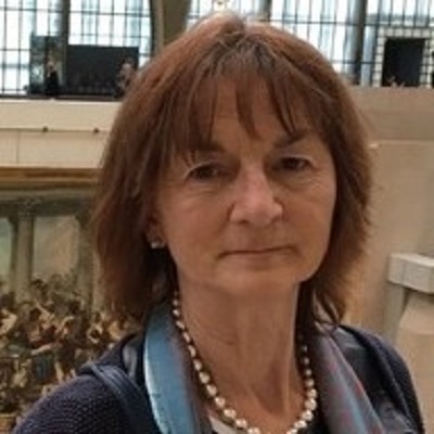Dr Lynn O'Connor